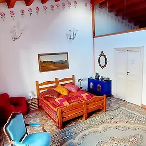 https://vuccirias-cozy-rooms.palermohotels.org