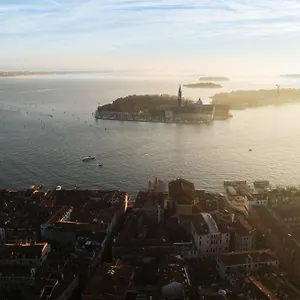 https://santa-giustina-palace-rr.hotelinveneto.com