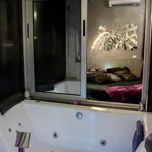 https://suite-sweet.it-romehotels.com